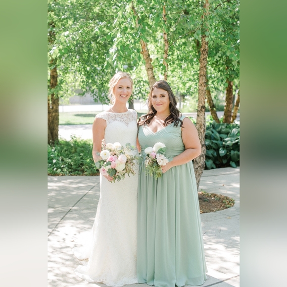 Mint/jade green floor length dress - Picture 2 of 2